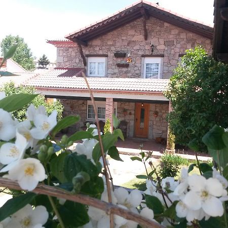 Ermita De Gredos Villa Navarredonda de Gredos Exterior photo